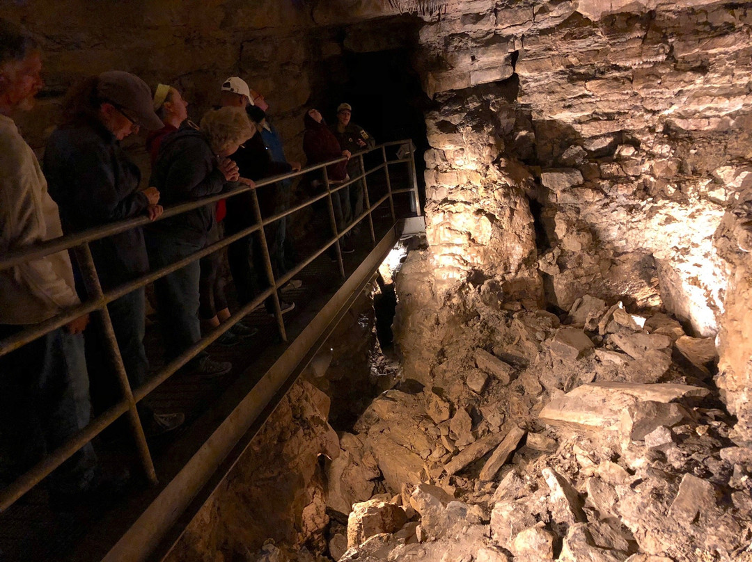 Forestville/Mystery Cave State Park景点图片