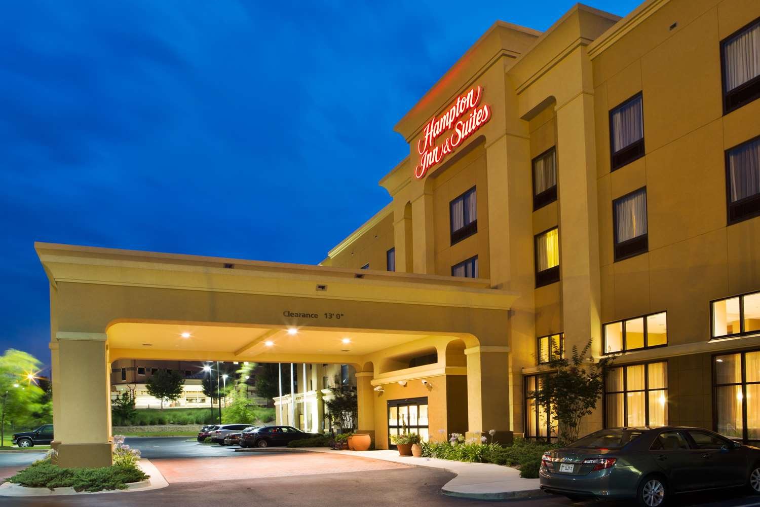 Hampton Inn & Suites Laurel, MS-官方