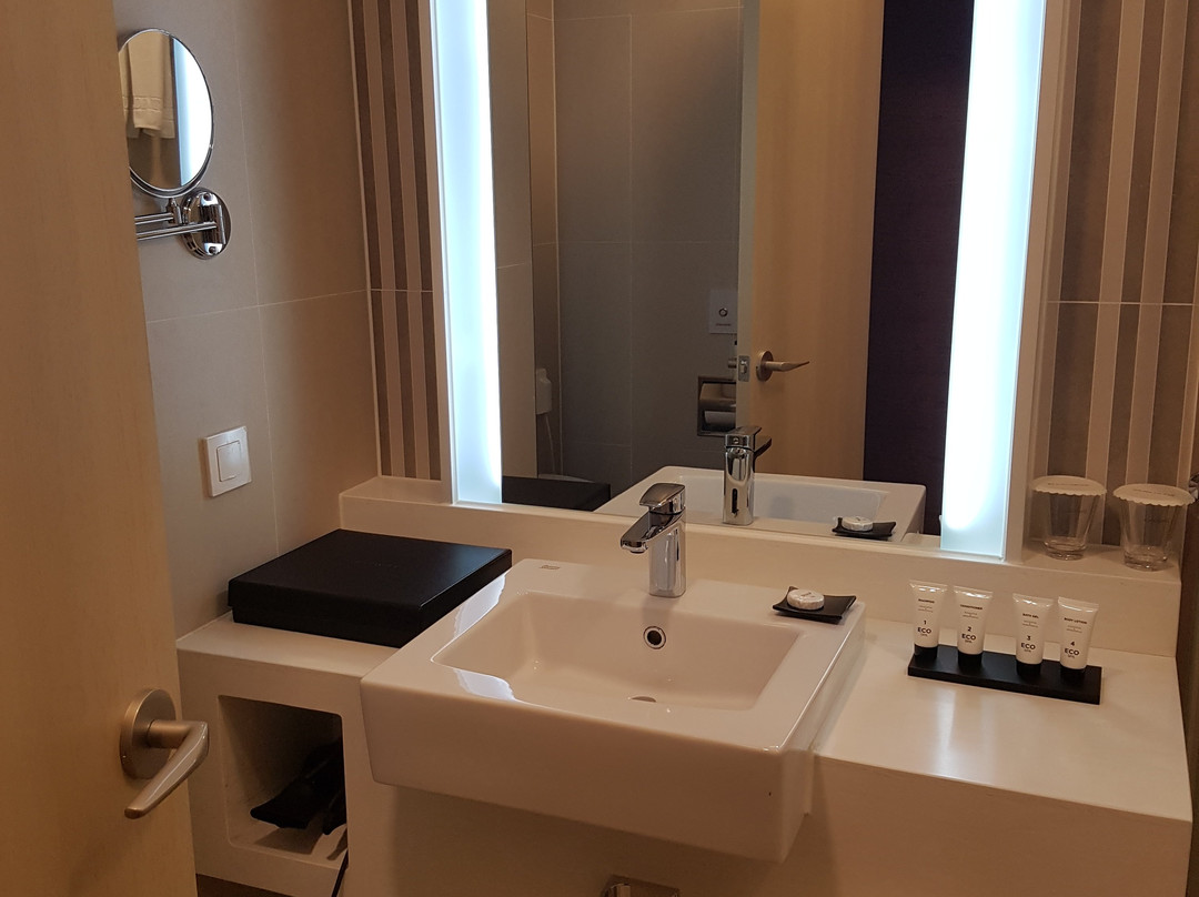 Golden Tulip Incheon Airport Hotel主图