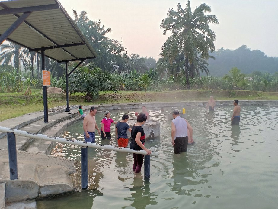 Sg Lalang Hotspring景点图片