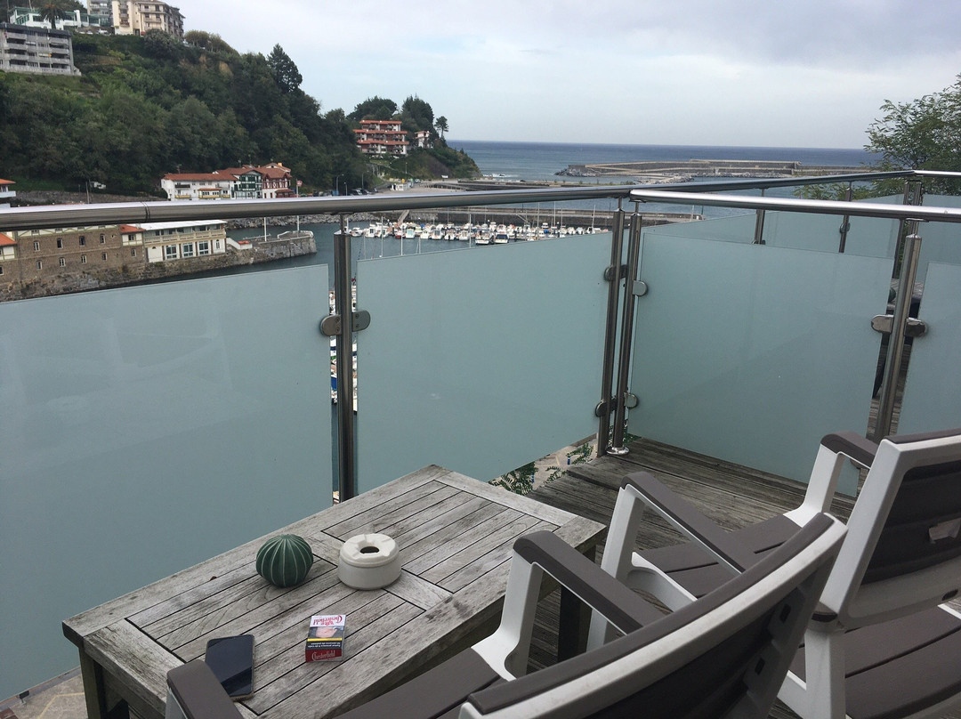 祖马拉贝酒店主图