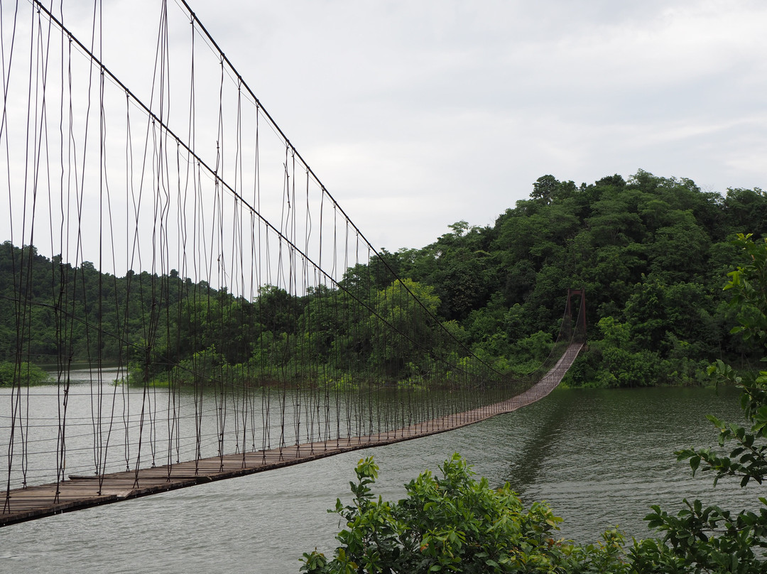 Kaeng Krachan Dam景点图片