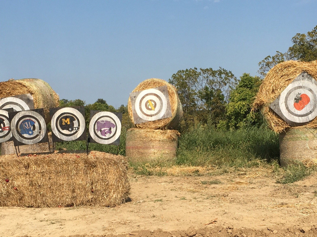 Weston旅游景点-Historic Weston Orchard & Vineyard