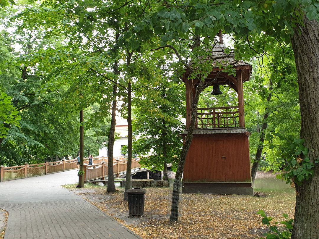 Church on Isle景点图片
