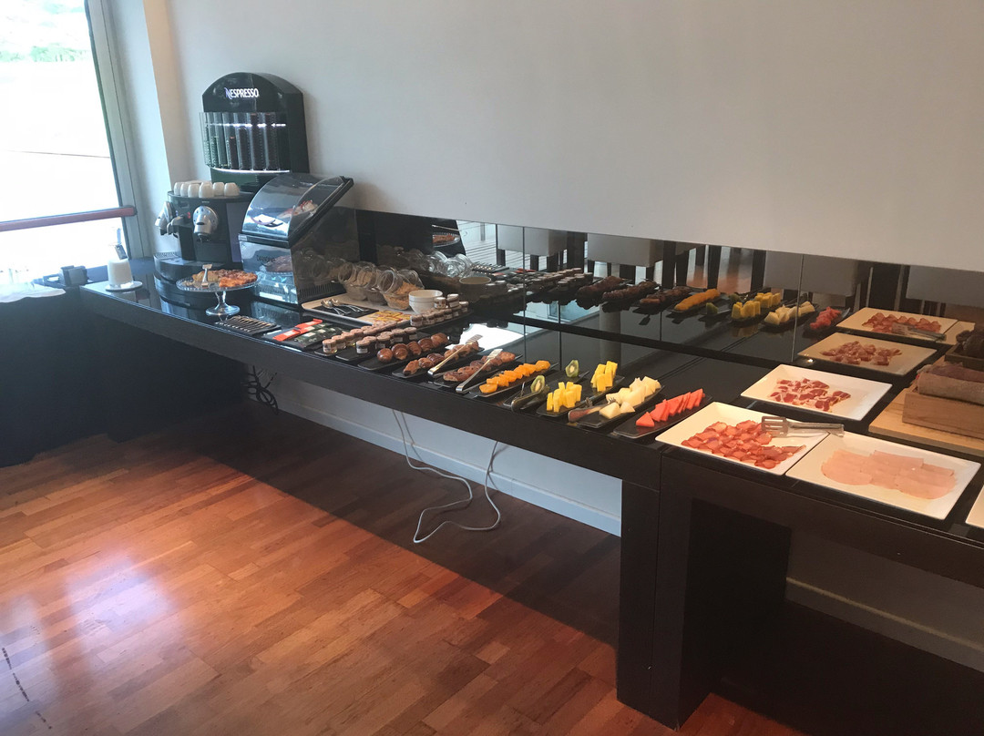 普拉茨庄园高尔夫水疗酒店主图