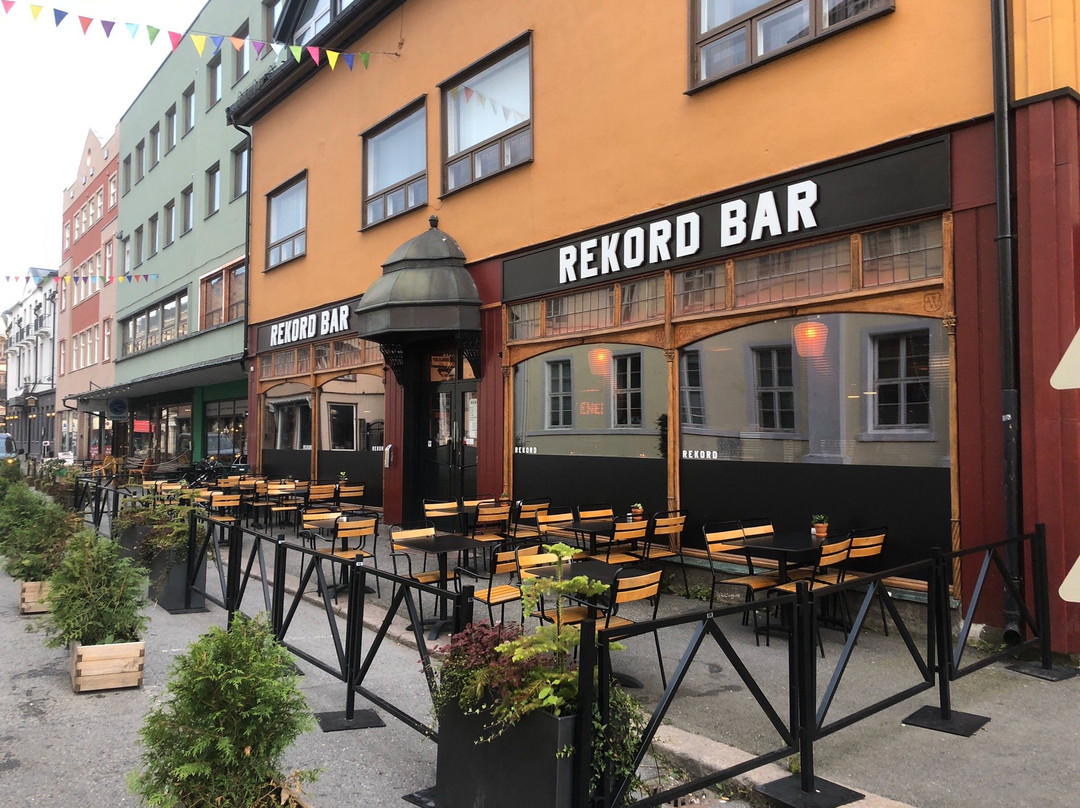 Rekord Bar-德拉门必去景点