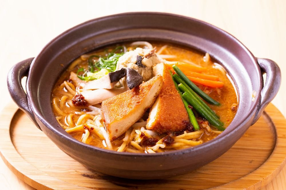 長野土鍋ラーメンたけさん小布施店