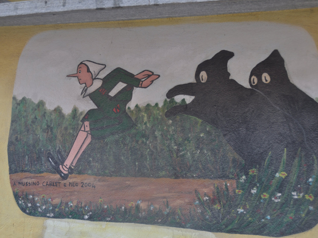 Il centro storico e i murales di Pinocchio-Vernante必去景点