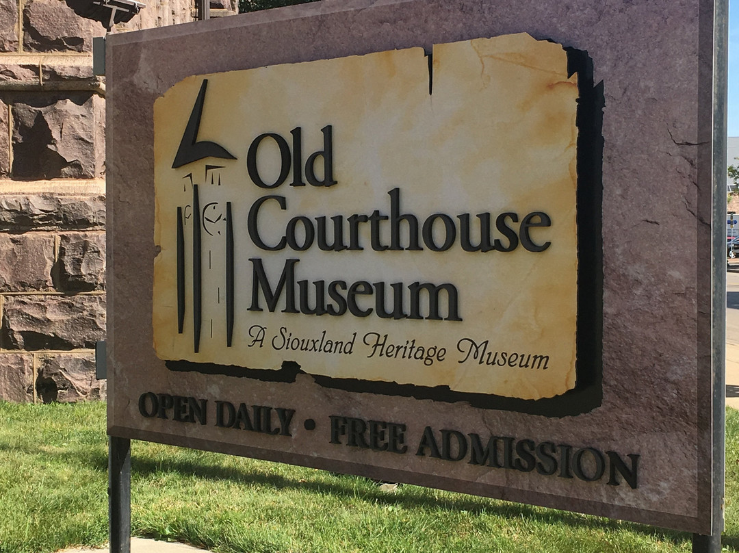 Old Courthouse Museum-苏福尔斯必去景点