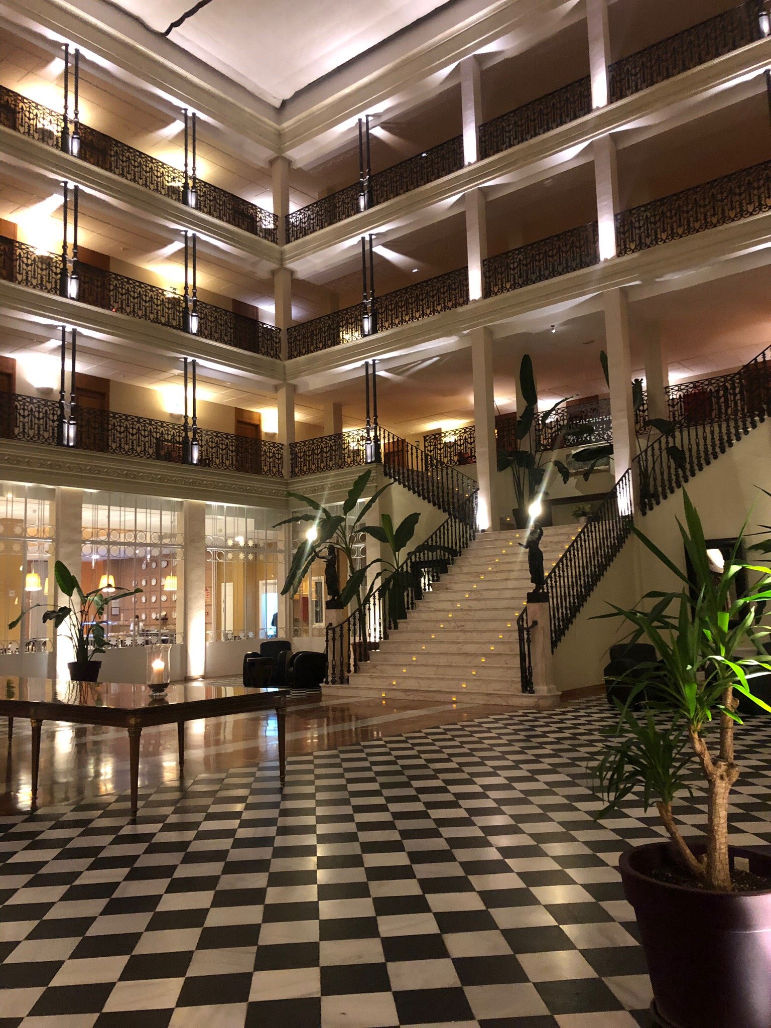Gran Hotel Aqualange-官方