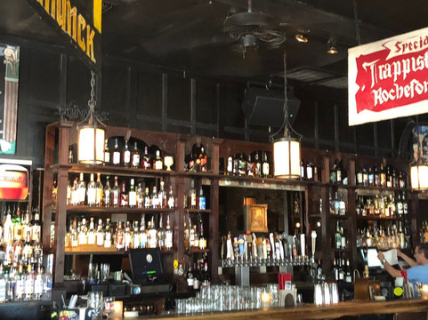 The Old Monk-达拉斯必去景点