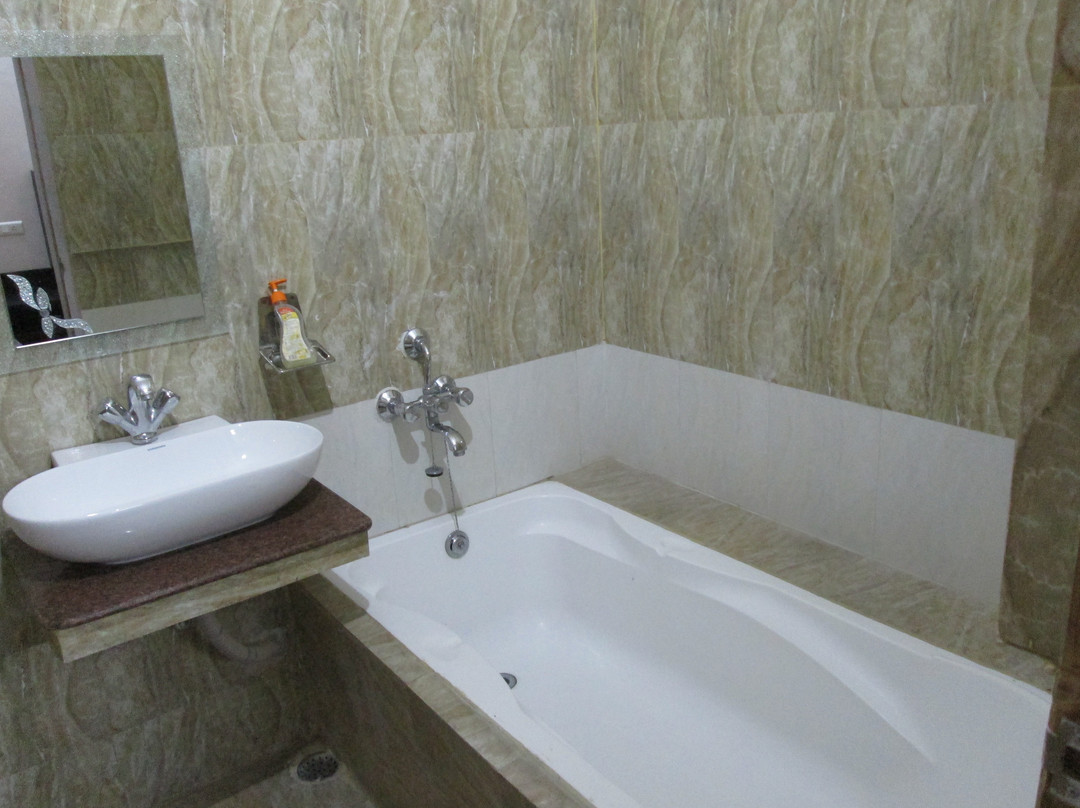 Ramprastha Hotel主图