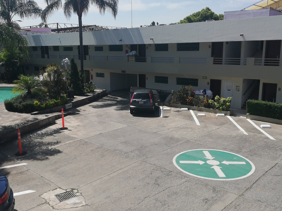 Hotel Estancia Business Class