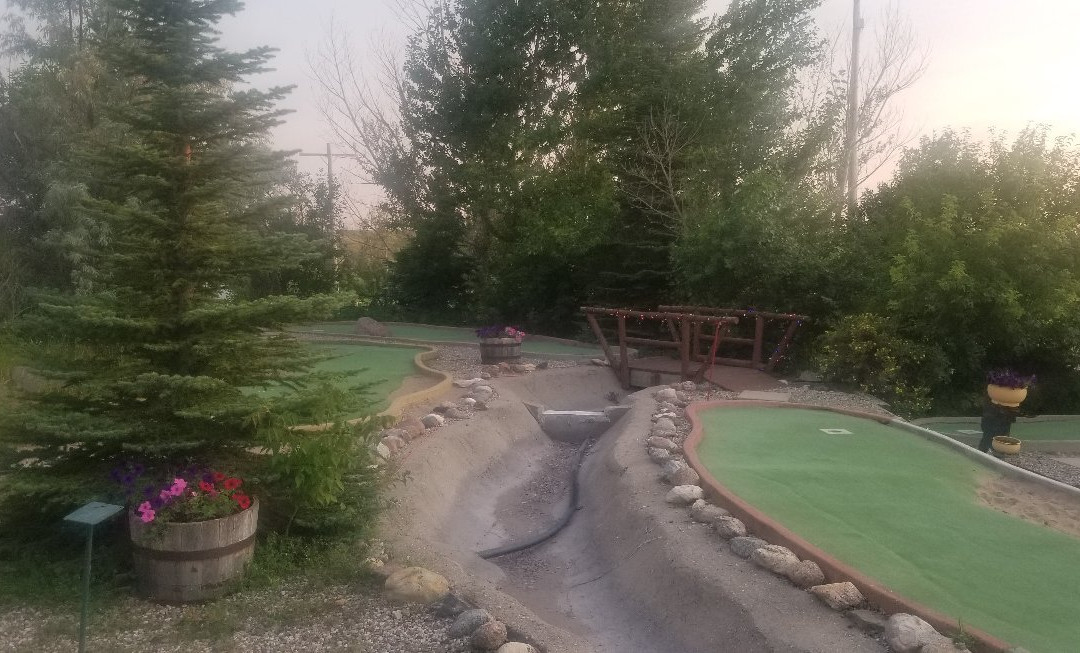 Hidden Valley Golf Resort-埃斯特万必去景点