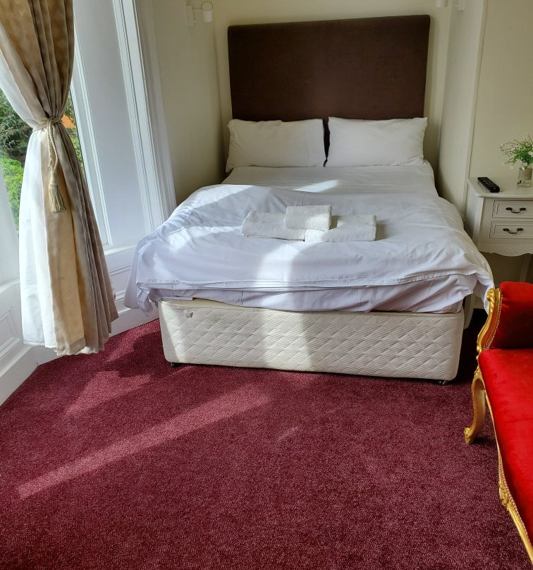 The Marilyn Mansion主图