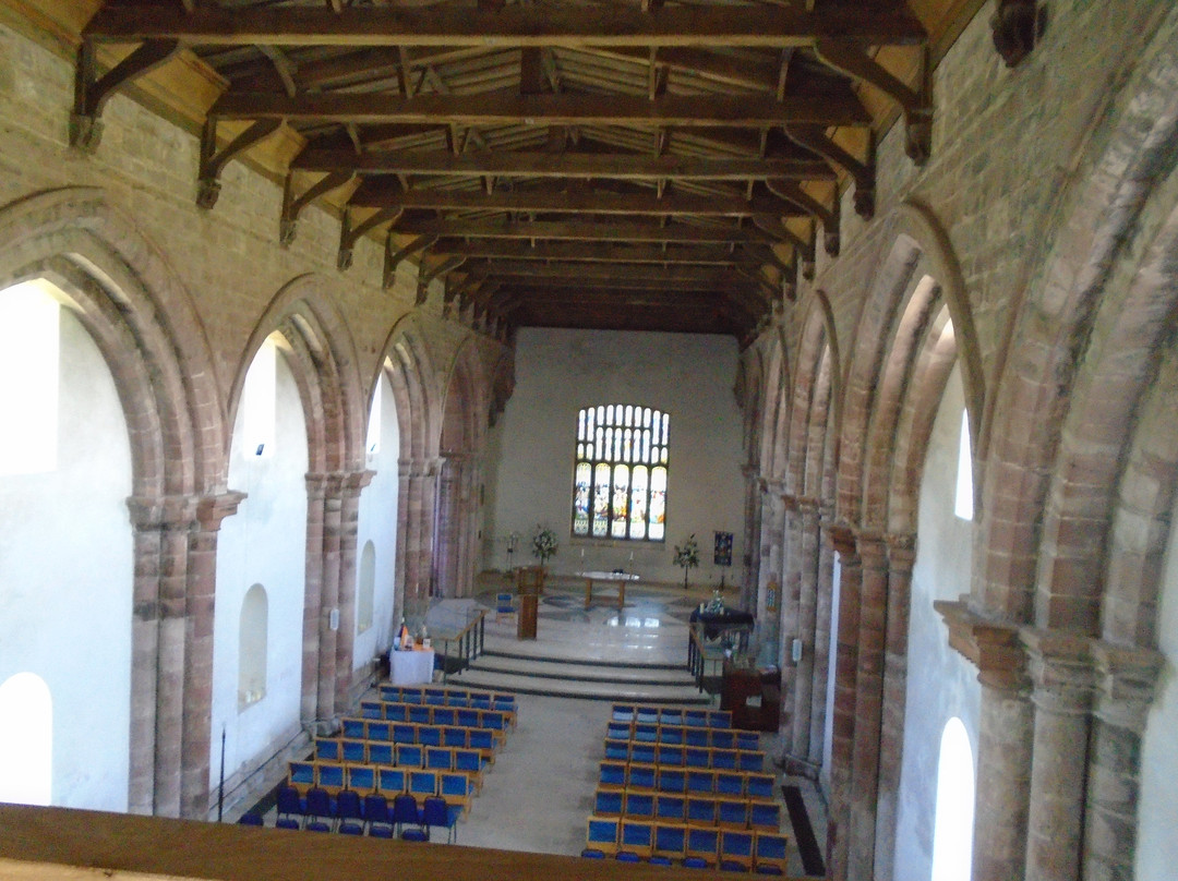Holme Cultram Abbey景点图片