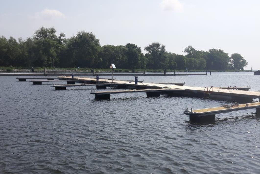 Marina Trzebież-Trzebiez必去景点