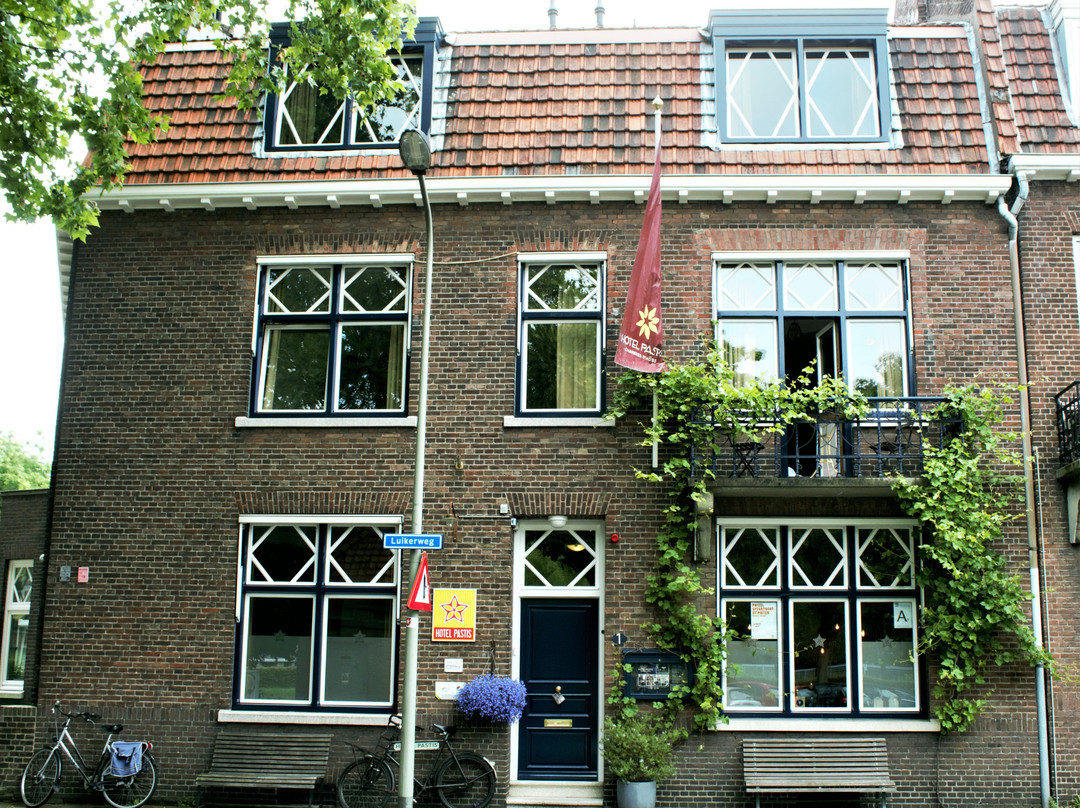 Vroenhoven酒店住宿-Logis Pastis