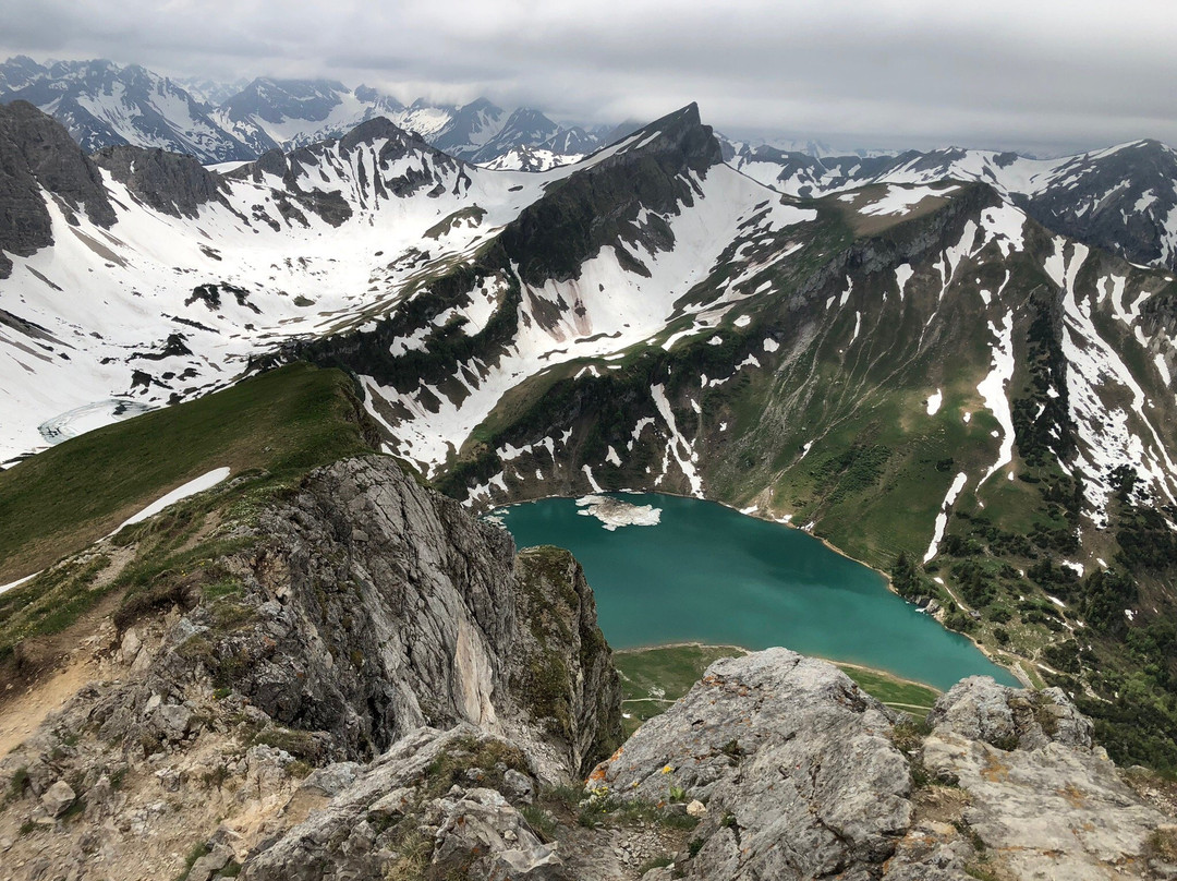 Höhen und Sonnenwanderweg景点图片