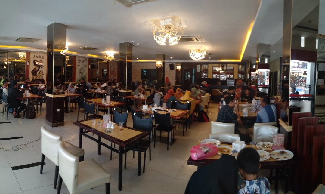 Grand Meranti Hotel主图