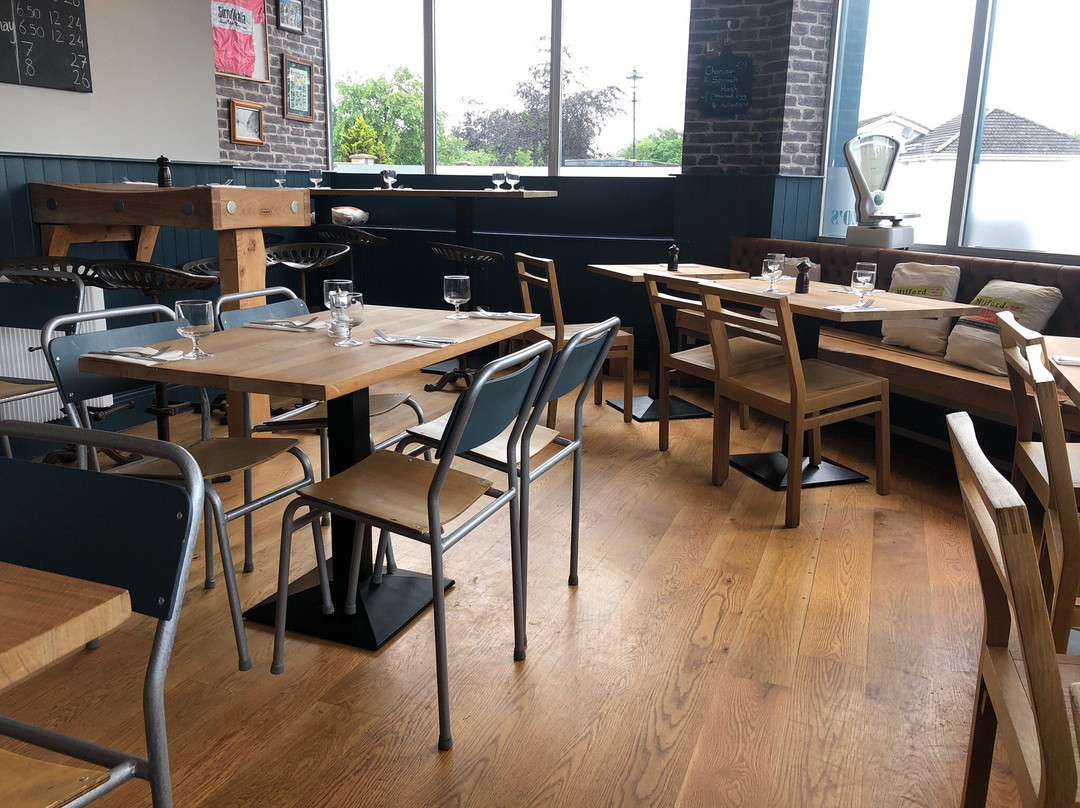 Clane餐馆和美食-Enzo's Pizza & Pasta