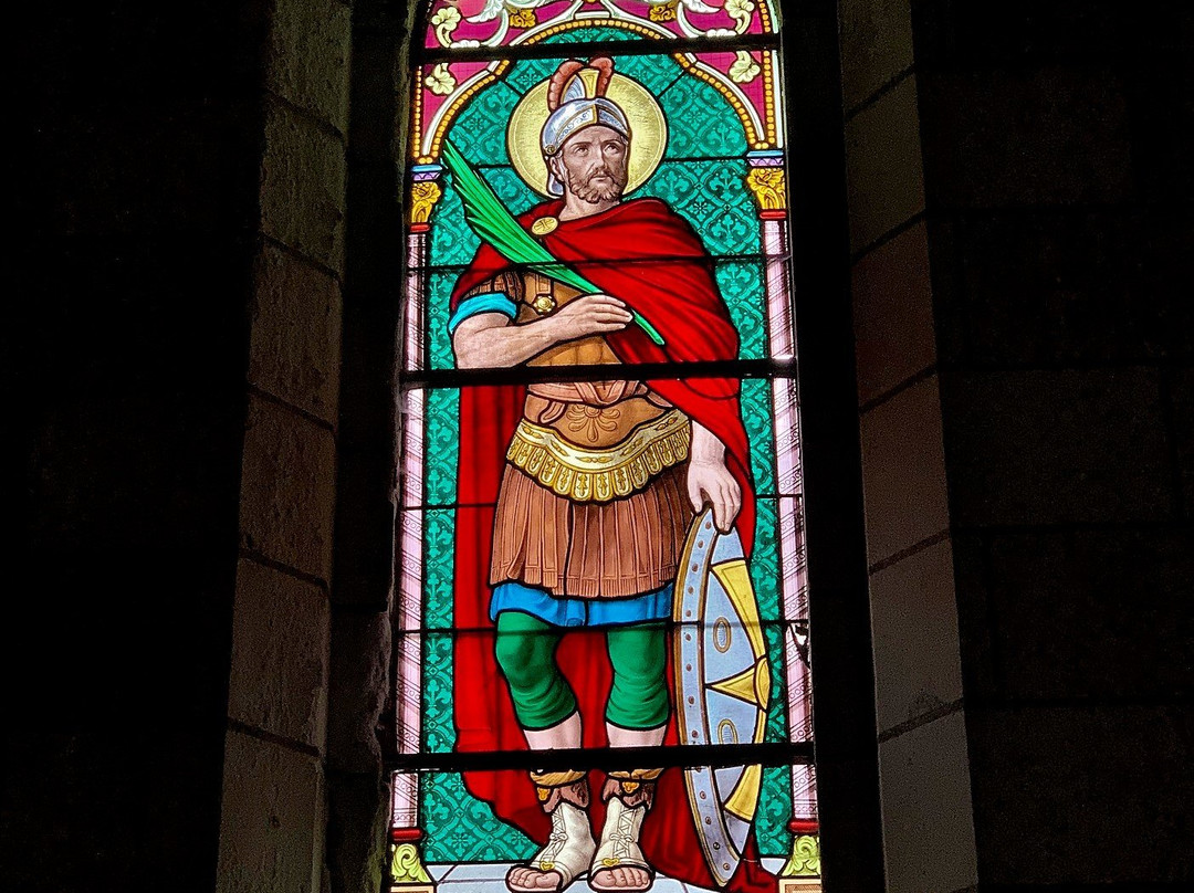 Eglise St Gervais St Protais et St Volusien-Manthelan必去景点