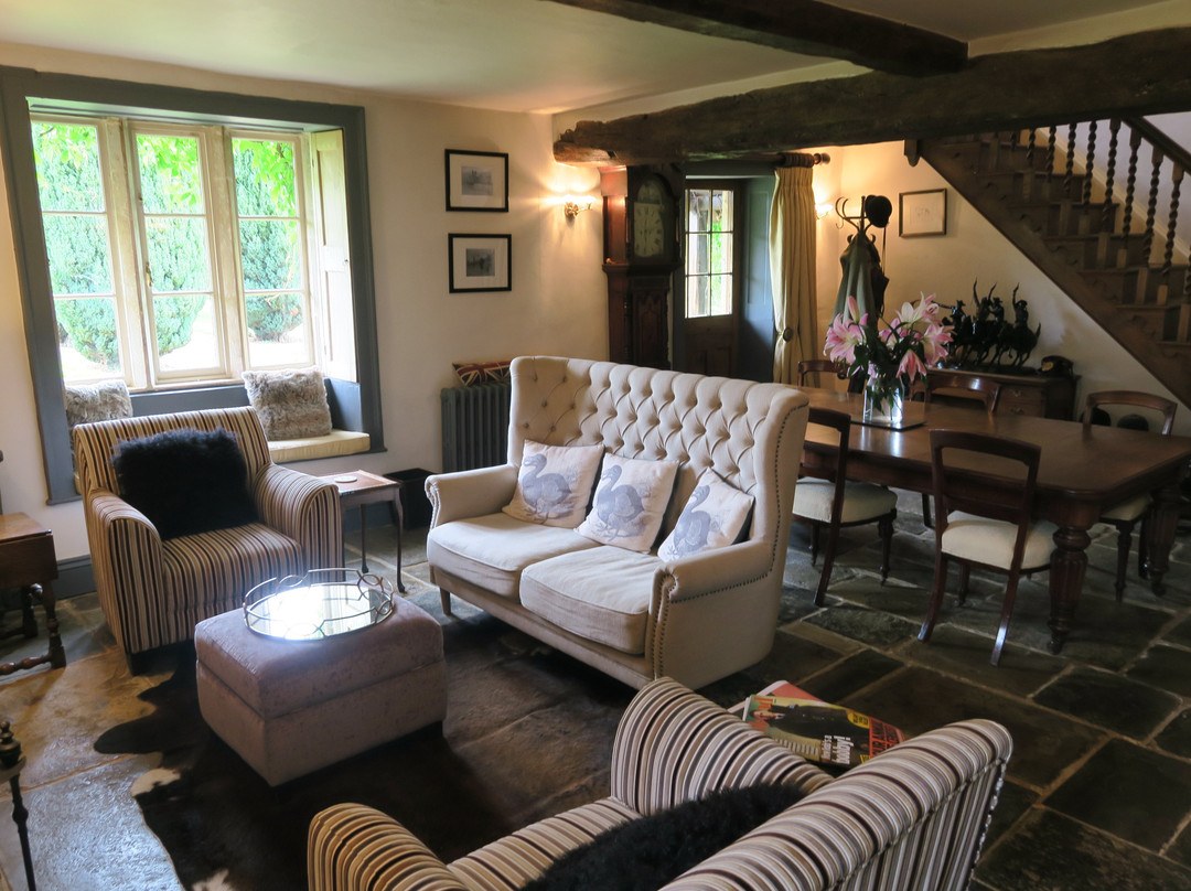 Norton Grounds主图