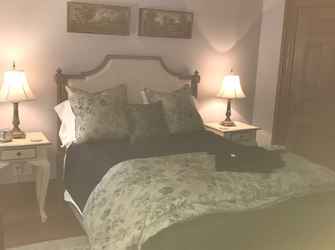 Circular Manor Bed and Breakfast主图