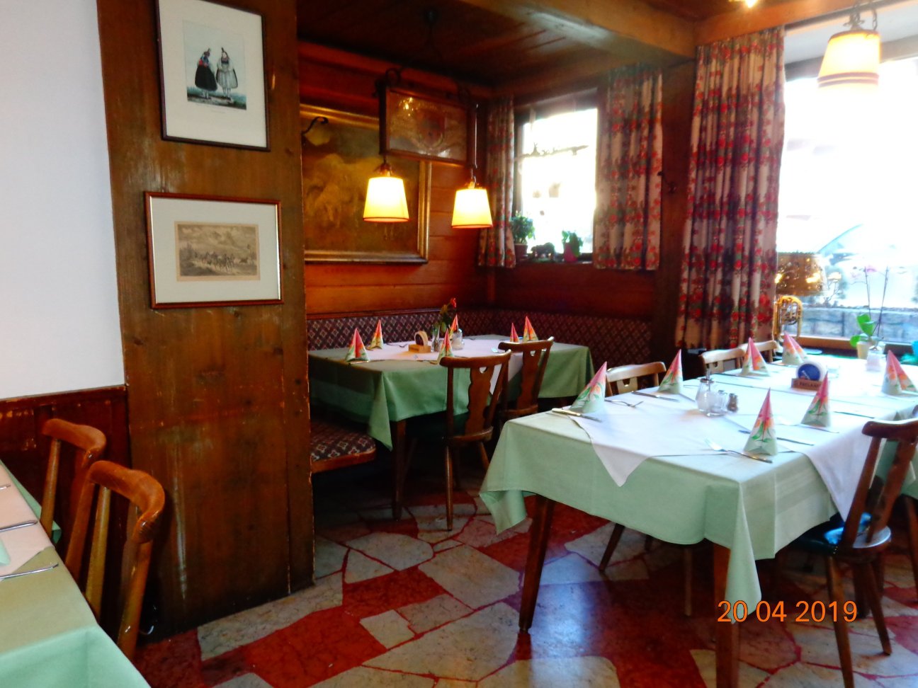 Traditionsgasthof Alpenrose-餐饮