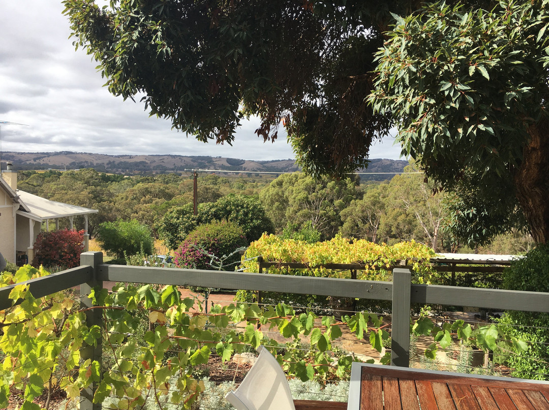 Karawatha Cottages主图