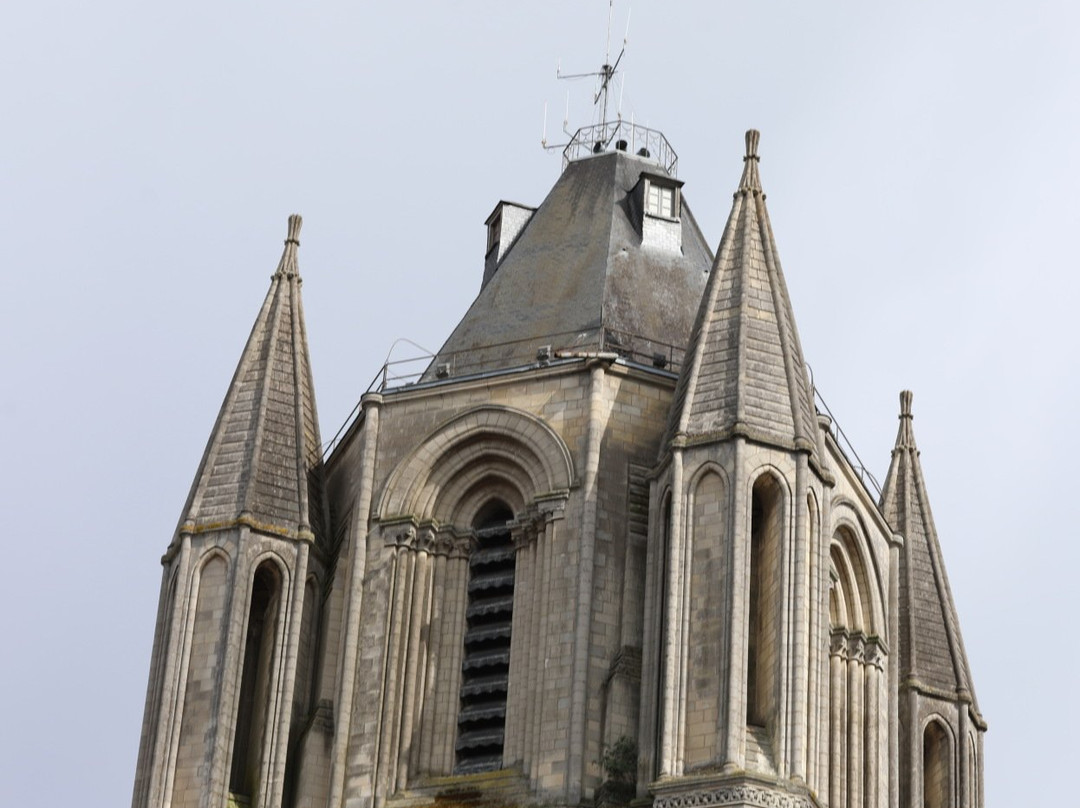 La Tour Saint-Aubin景点图片