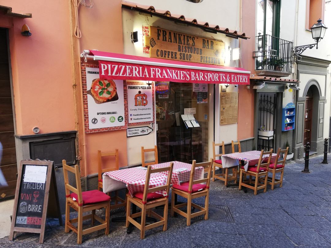 Frankie's Pizza Bar