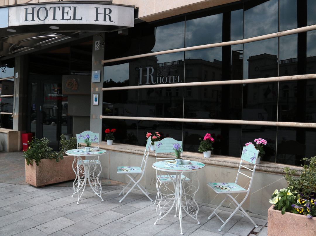 HR Hotel主图