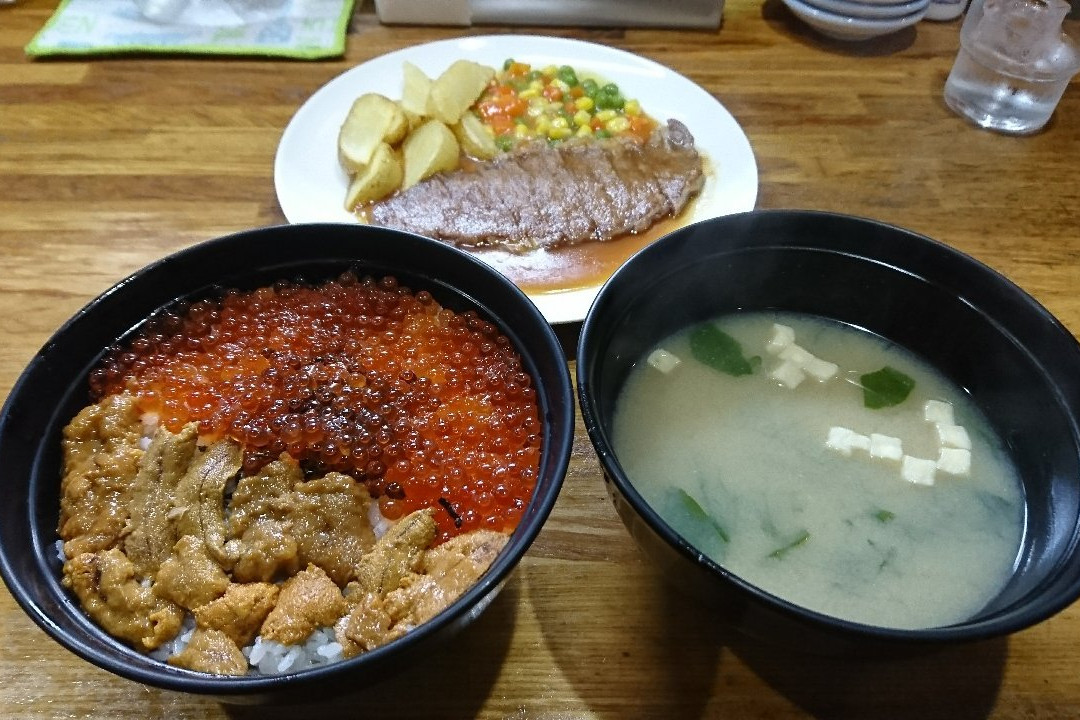 レストラン ホワイトハウス