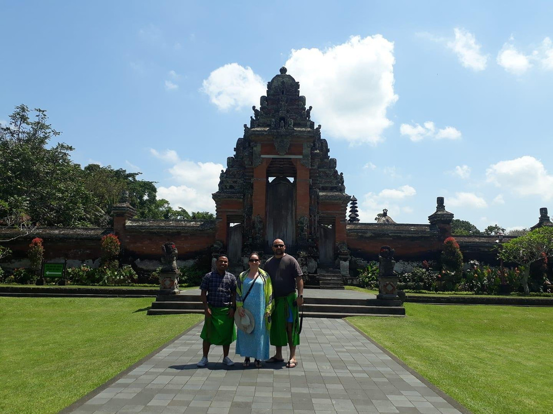 Maxi Bali Tour-库塔必去景点