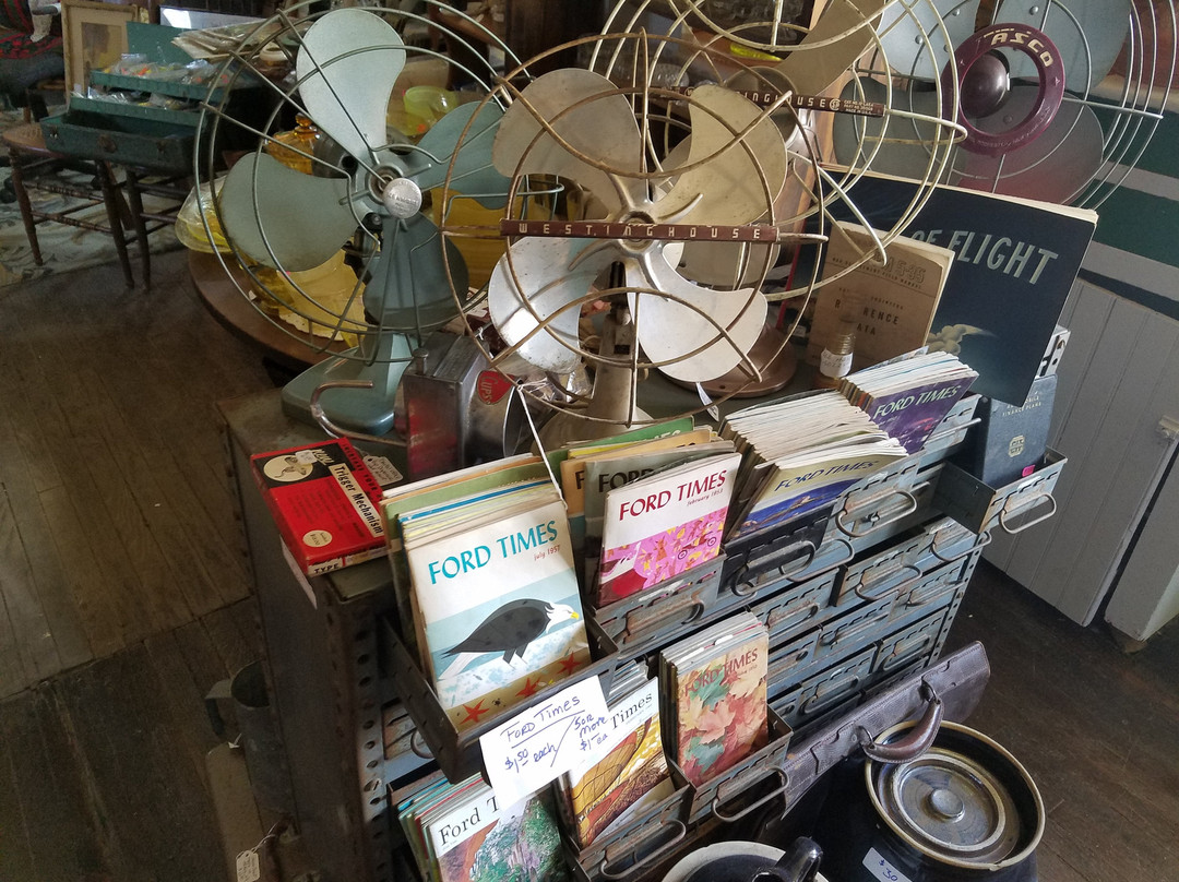 Bethany Arts and Antiques景点图片