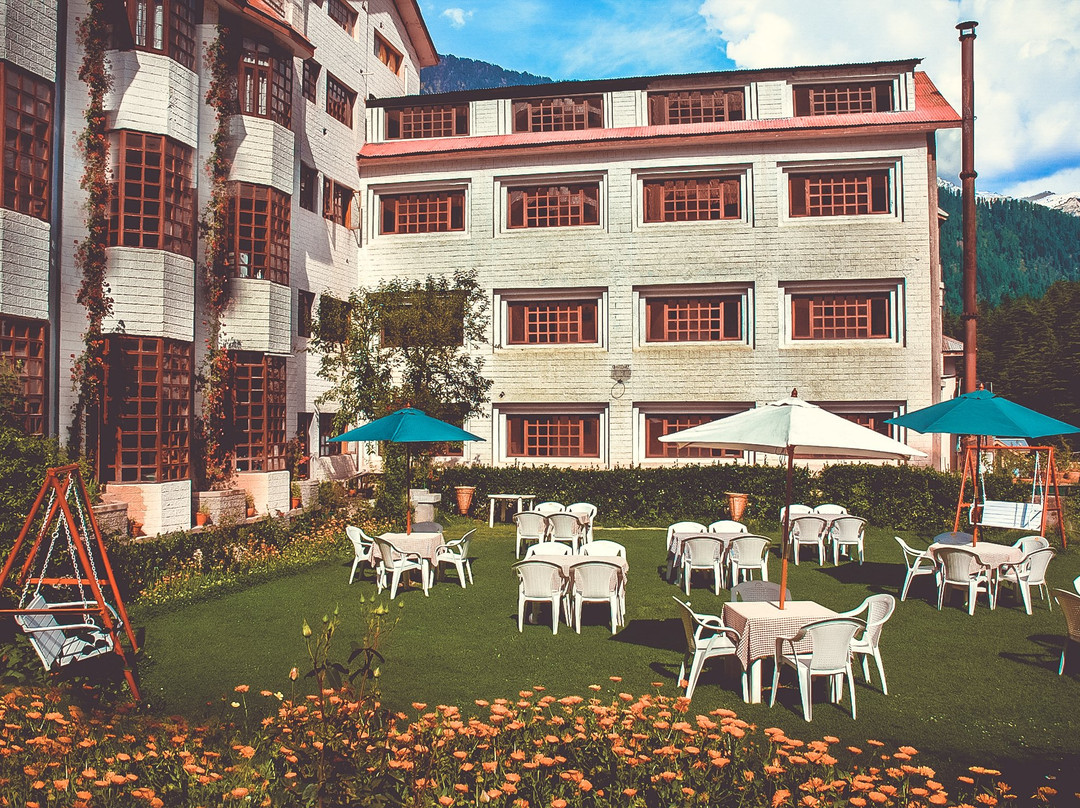 马拉里高地酒店主图