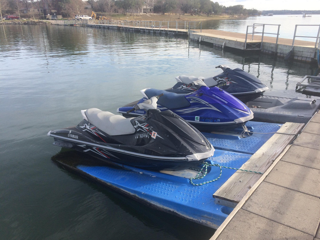 Boat Rentals Lake Travis-奥斯丁必去景点