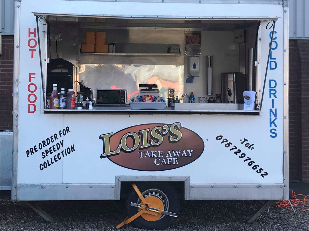 Lois' Cafe