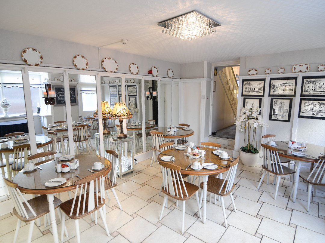 Clifton Villa - Southport