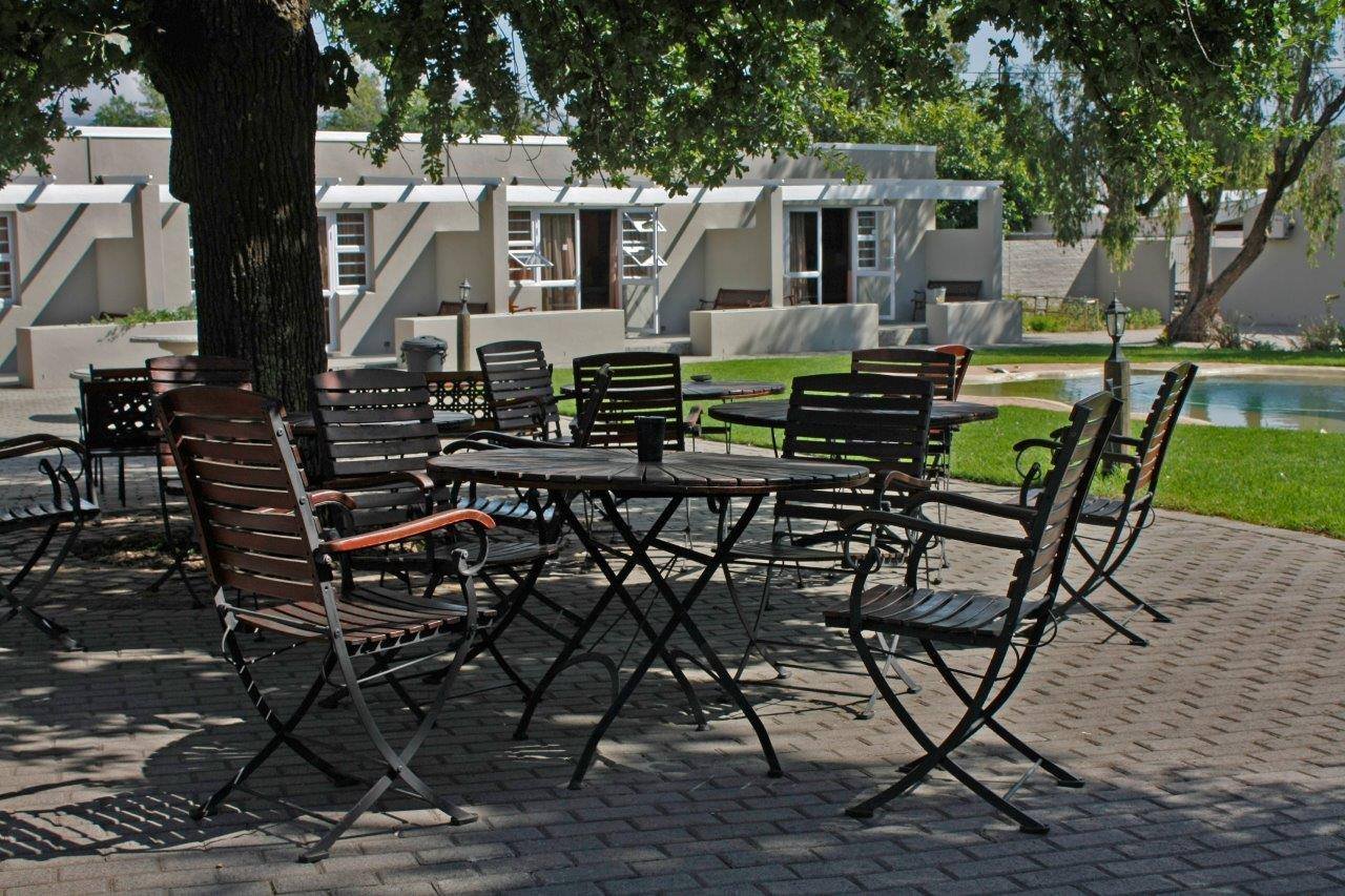 Village Guest House & Restaurant-泳池