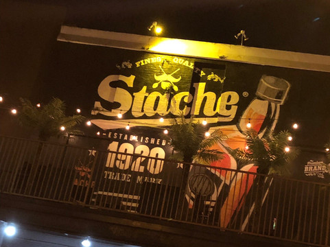 Stache Drinking Den + Coffee Bar-劳德代尔堡必去景点