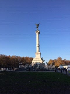 Monument aux Girondins景点图片