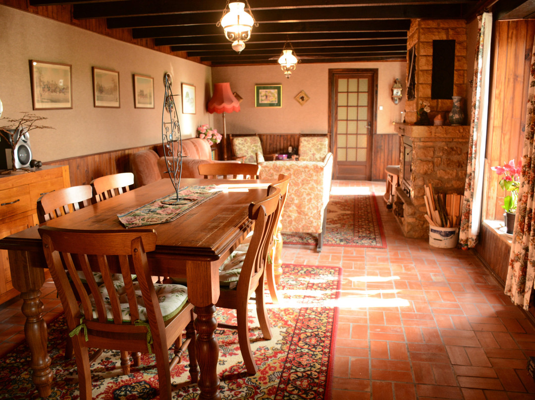 Les Noyers Aulnay主图