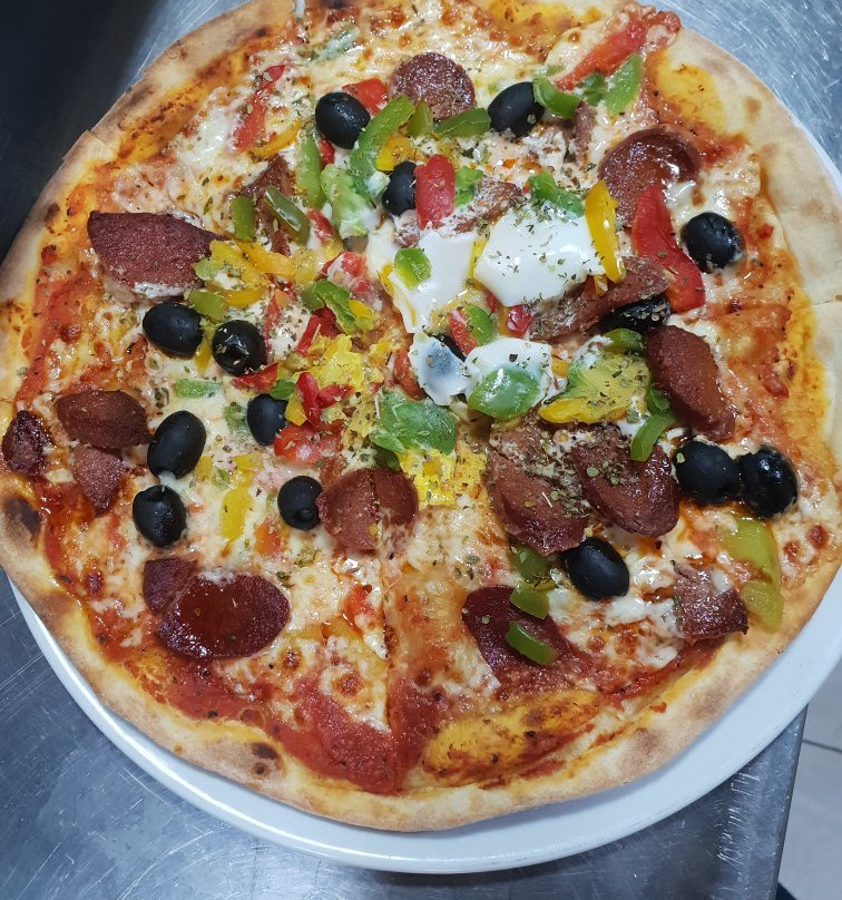 Steinhausen餐馆和美食-Pizzeria Liberty