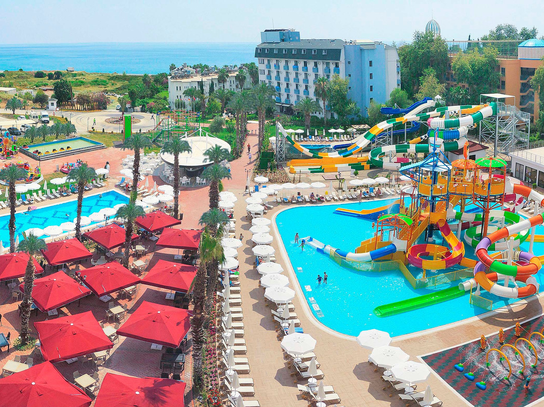 Club Aqua Plaza主图