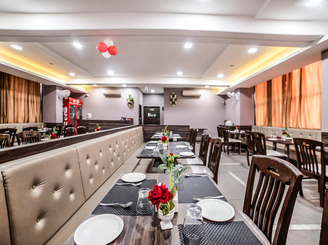 FabHotel Dawat Inn主图