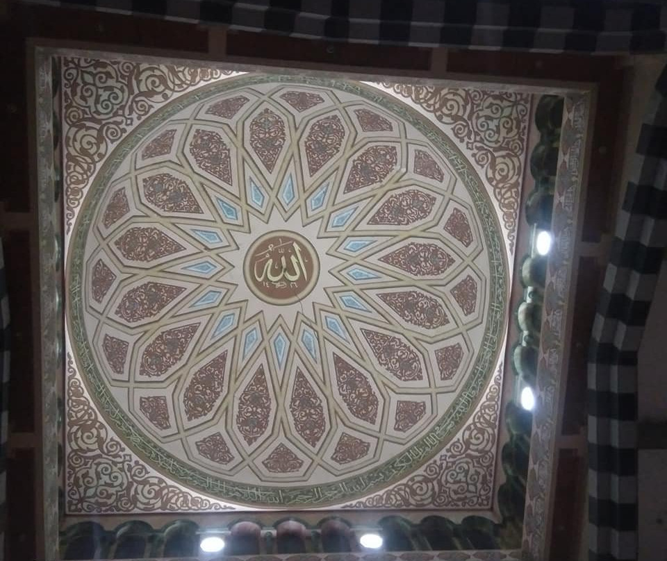 Al Fairus Mosque景点图片