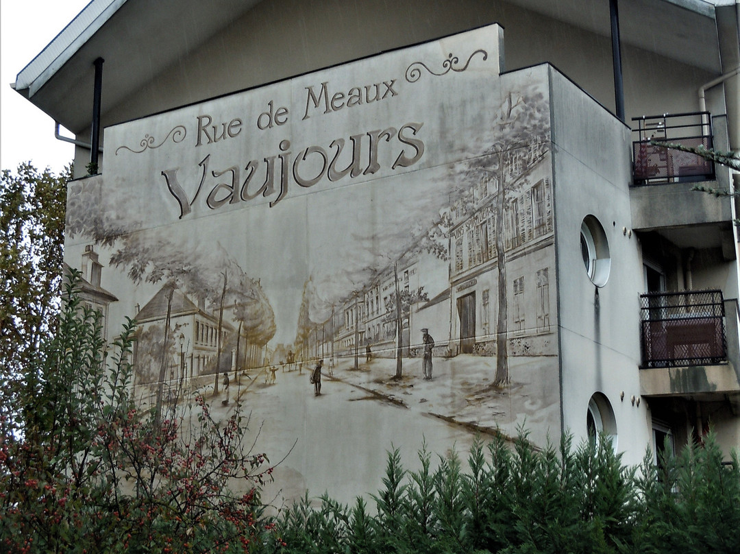 Fresque "Rue de Meaux"景点图片
