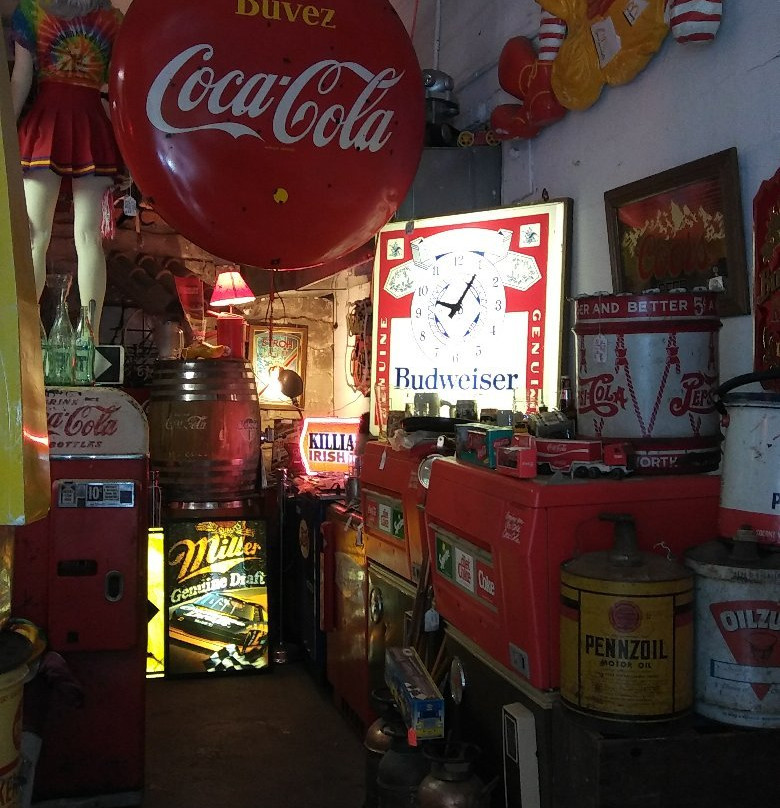Retro Pop Shop景点图片